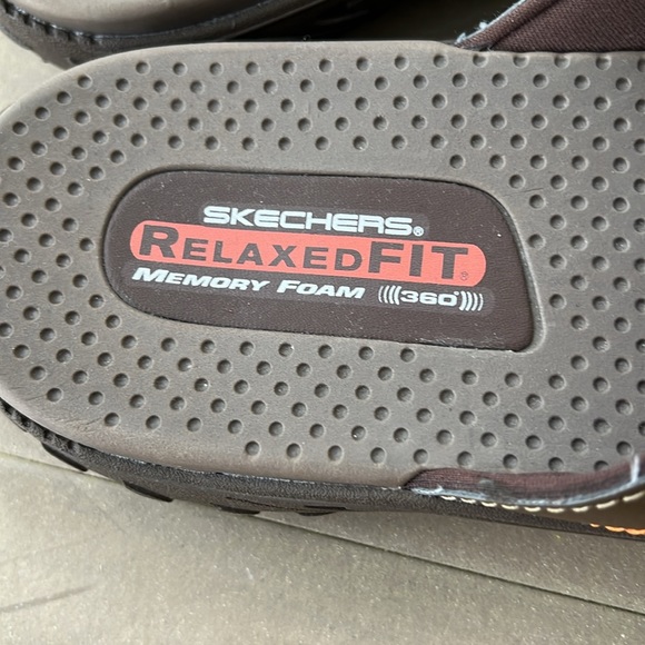 Skechers Men Relaxed Fit Memory Foam 360 Size 10 - Picture 4 of 9
